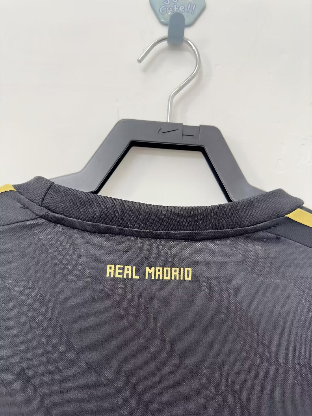 Camiseta Real Madrid 11/12 2ª equipación