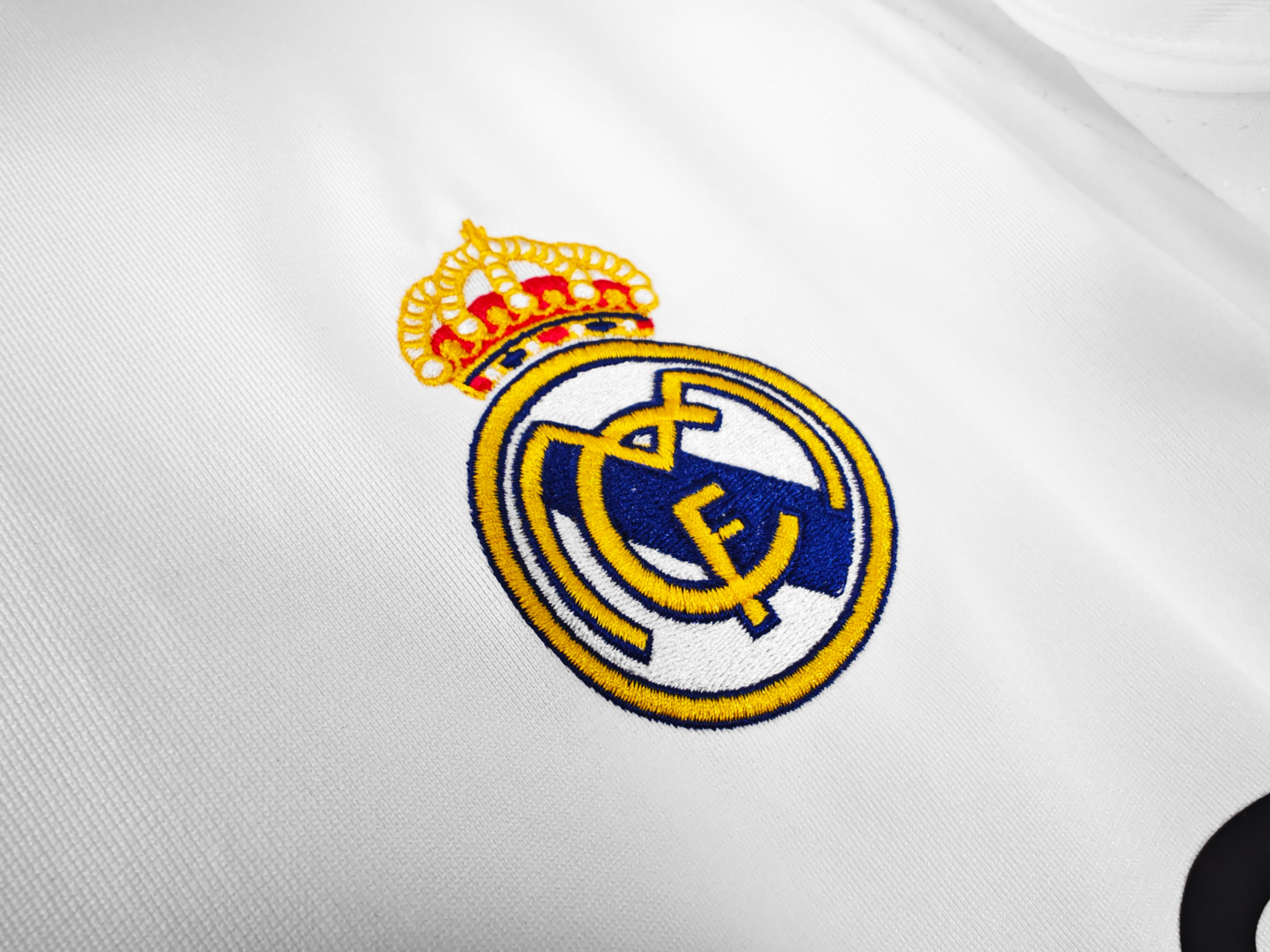 Camiseta Real Madrid 05/06 1ª equipación