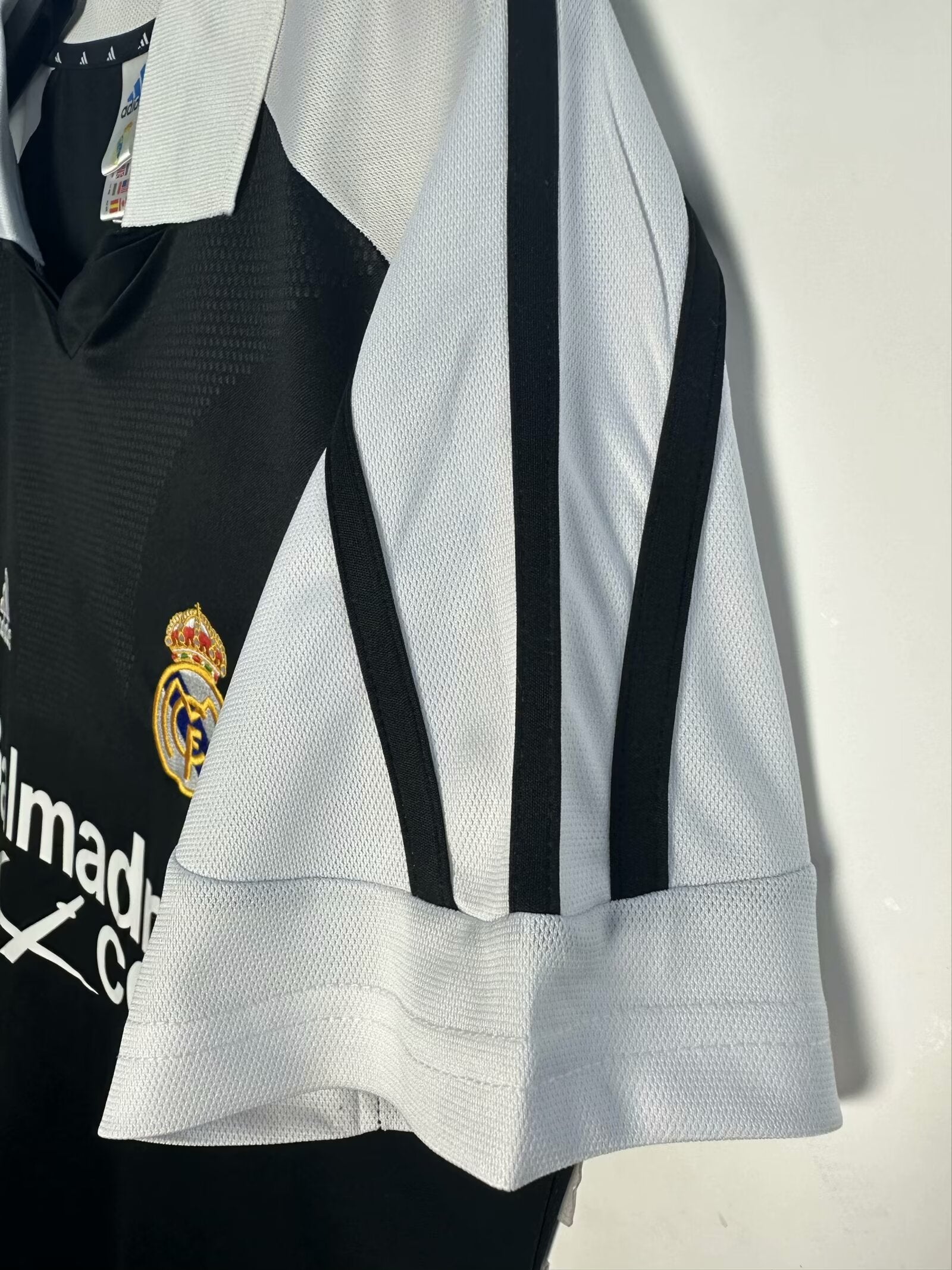 Camiseta Real Madrid 01/02 2ª equipación