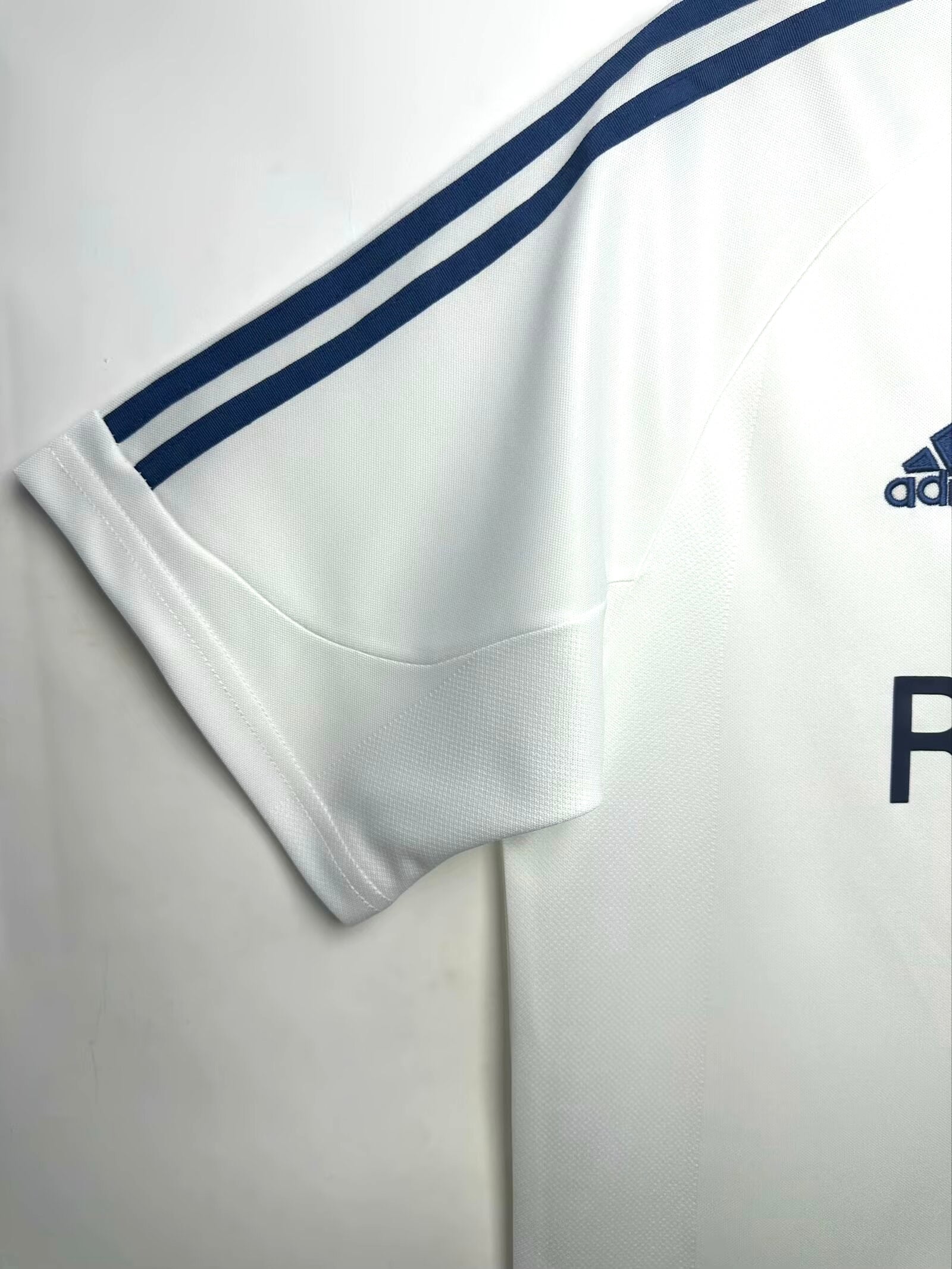 Camiseta Real Madrid 01/02 1ª equipación